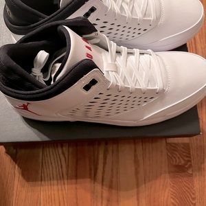 Air Jordan Mens. Sneakers